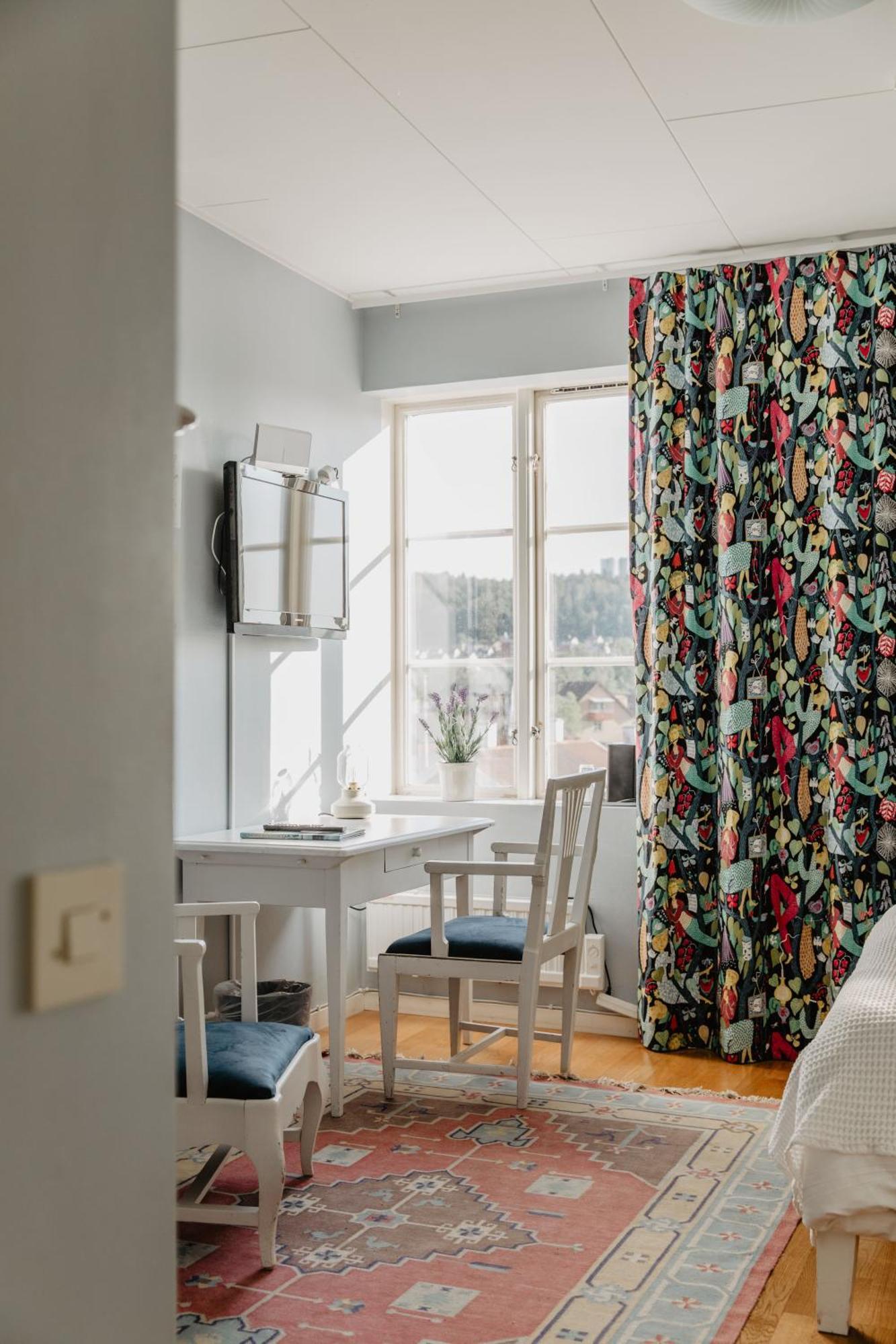 Slottsparken Motel Huskvarna Extérieur photo